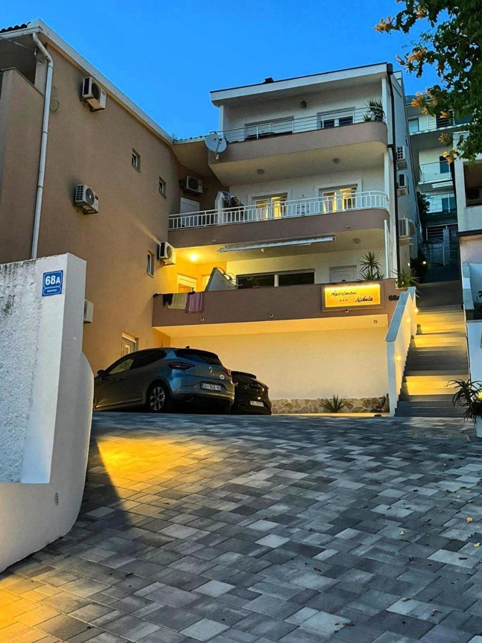 Apartmani Nikola Baska Voda Exterior photo