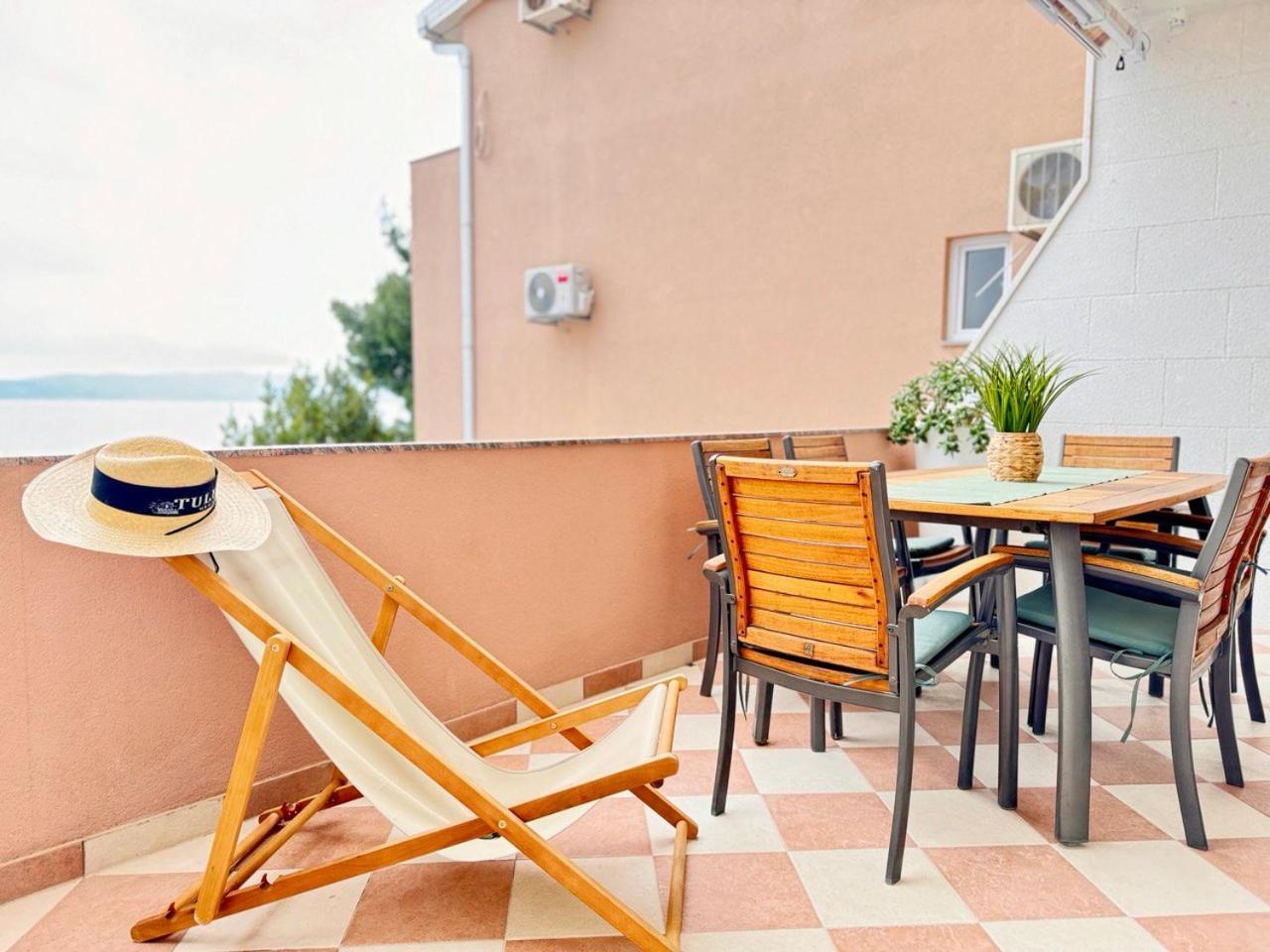 Apartmani Nikola Baska Voda Exterior photo
